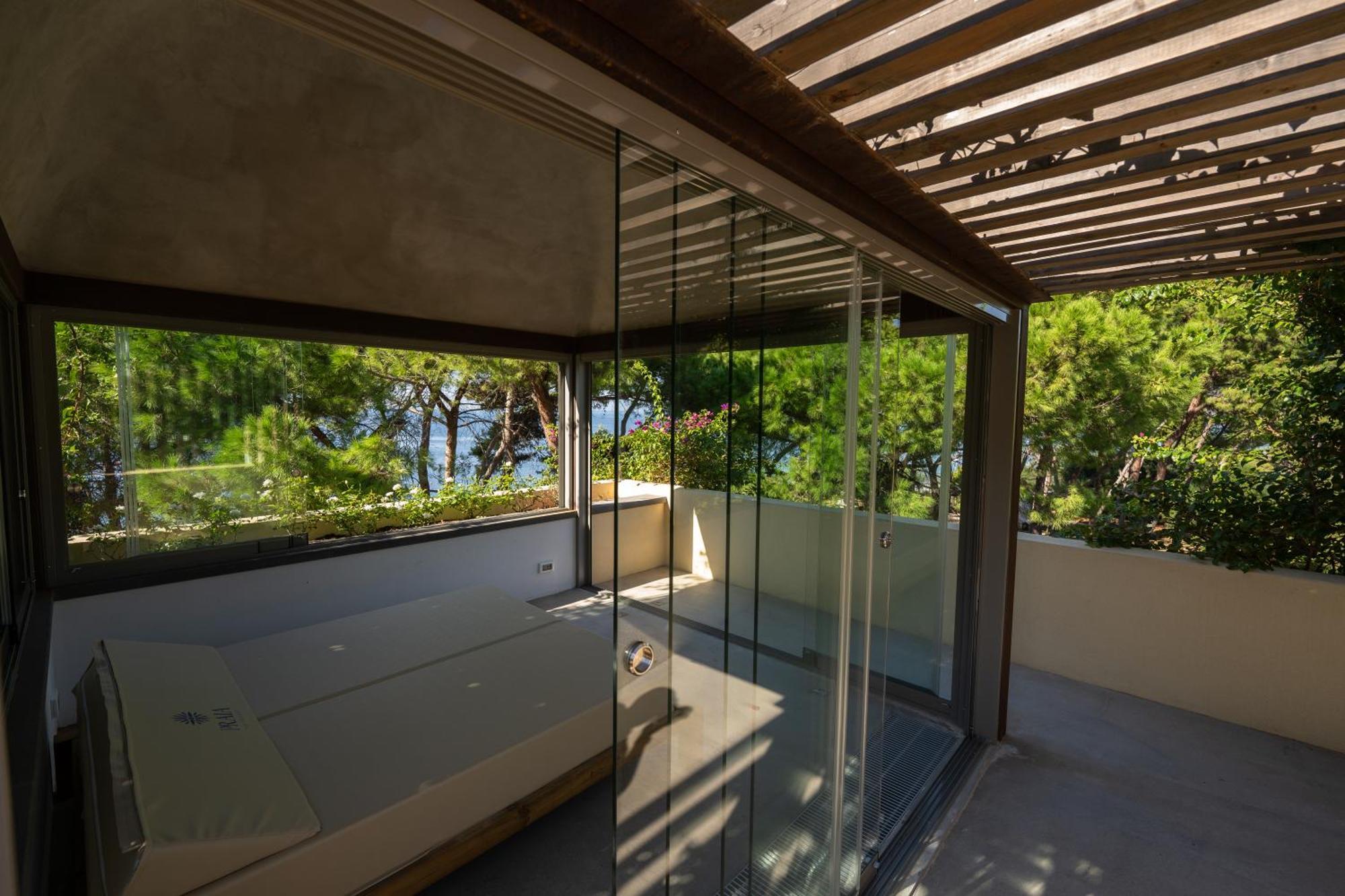 Praia Art Resort - Small Luxury Hotels Of The World (Adults Only) Ле-Кастелла Экстерьер фото